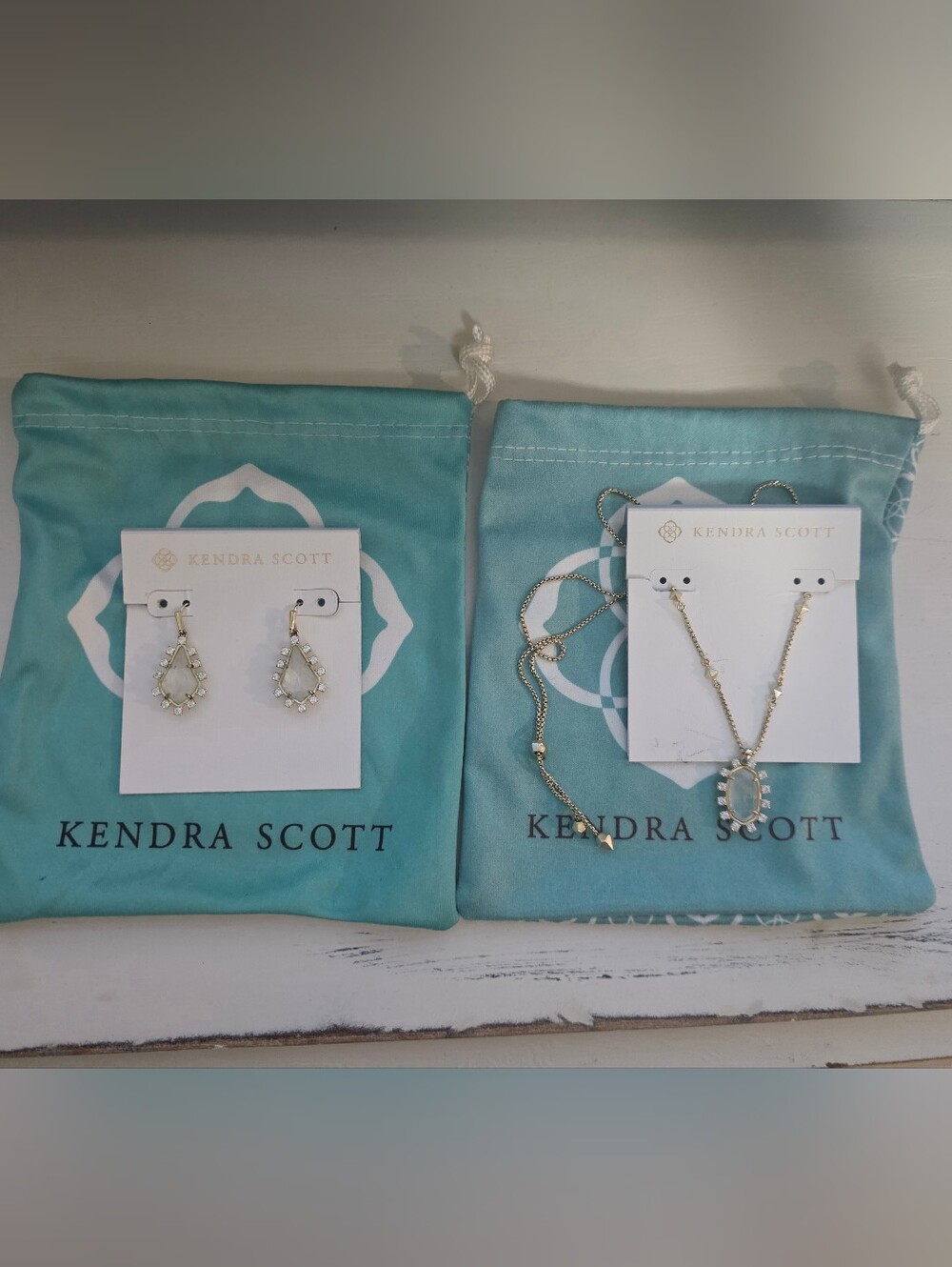 Kendra Scott  Necklace and Earrings Set